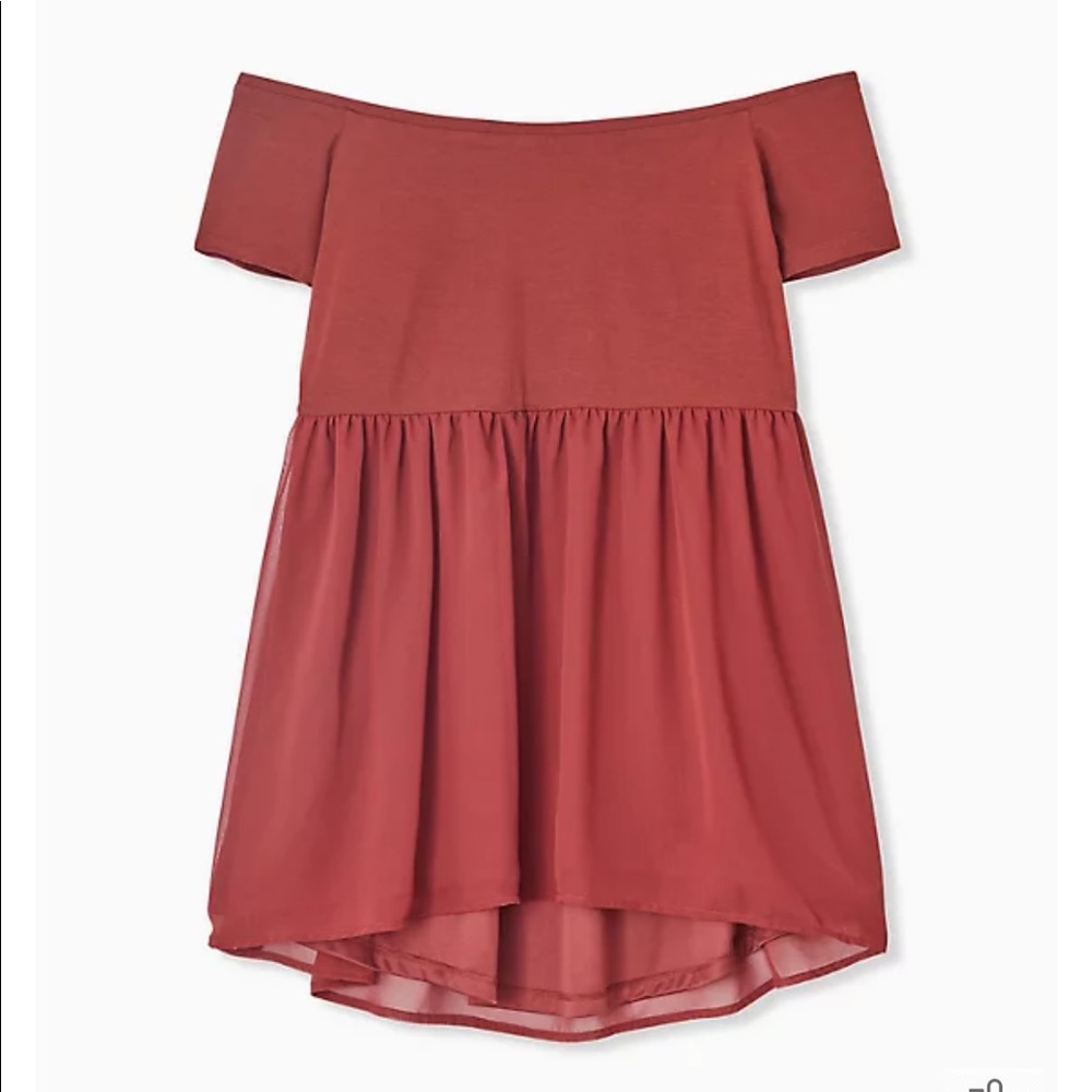 SUPER SOFT KNIT TO WOVEN BRICK RED OFF SHOULDER BABYDOLL TOP size 1